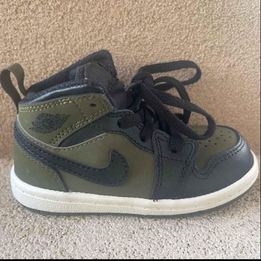 6C toddler Jordan 1 in Olive Green